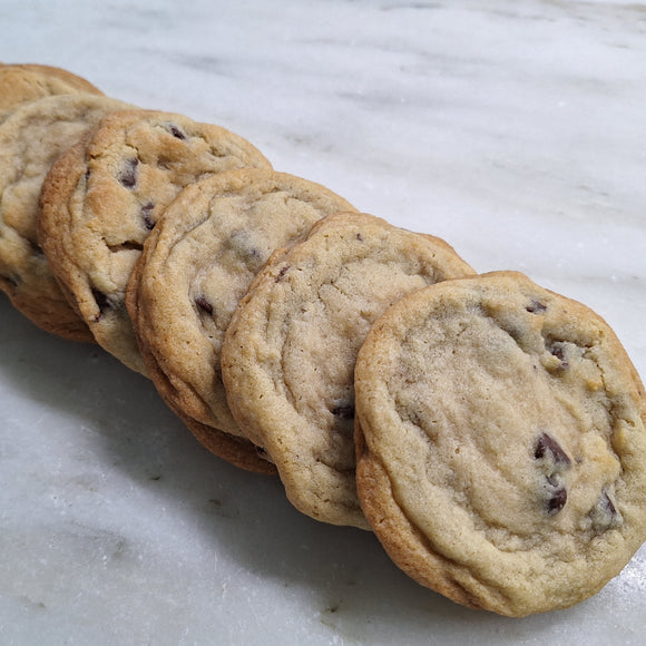 Chewy Chocolate Chip Cookies, 8 Count